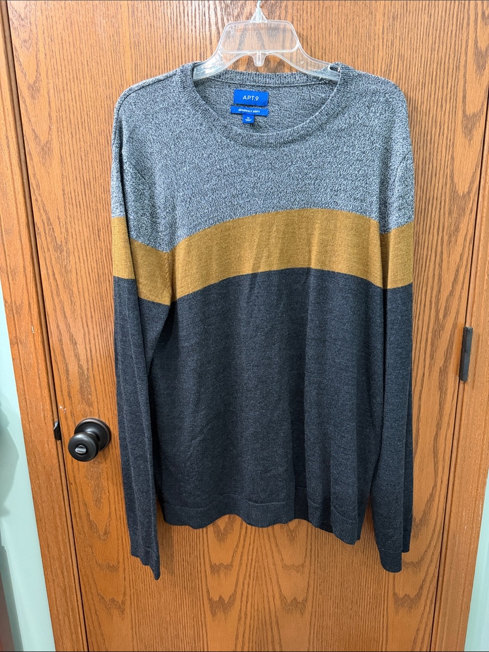 Men’s Apt. 9 Gray, Brown & Charcoal Colorblock Crewneck Sweater